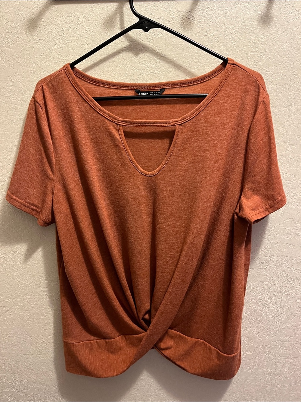 SHEIN Rust Twist-Front Short Sleeve Tee